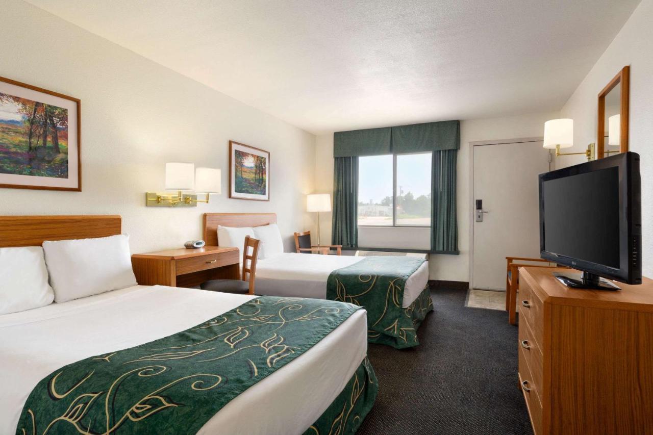 Travelodge By Wyndham Sharon Springs Bagian luar foto